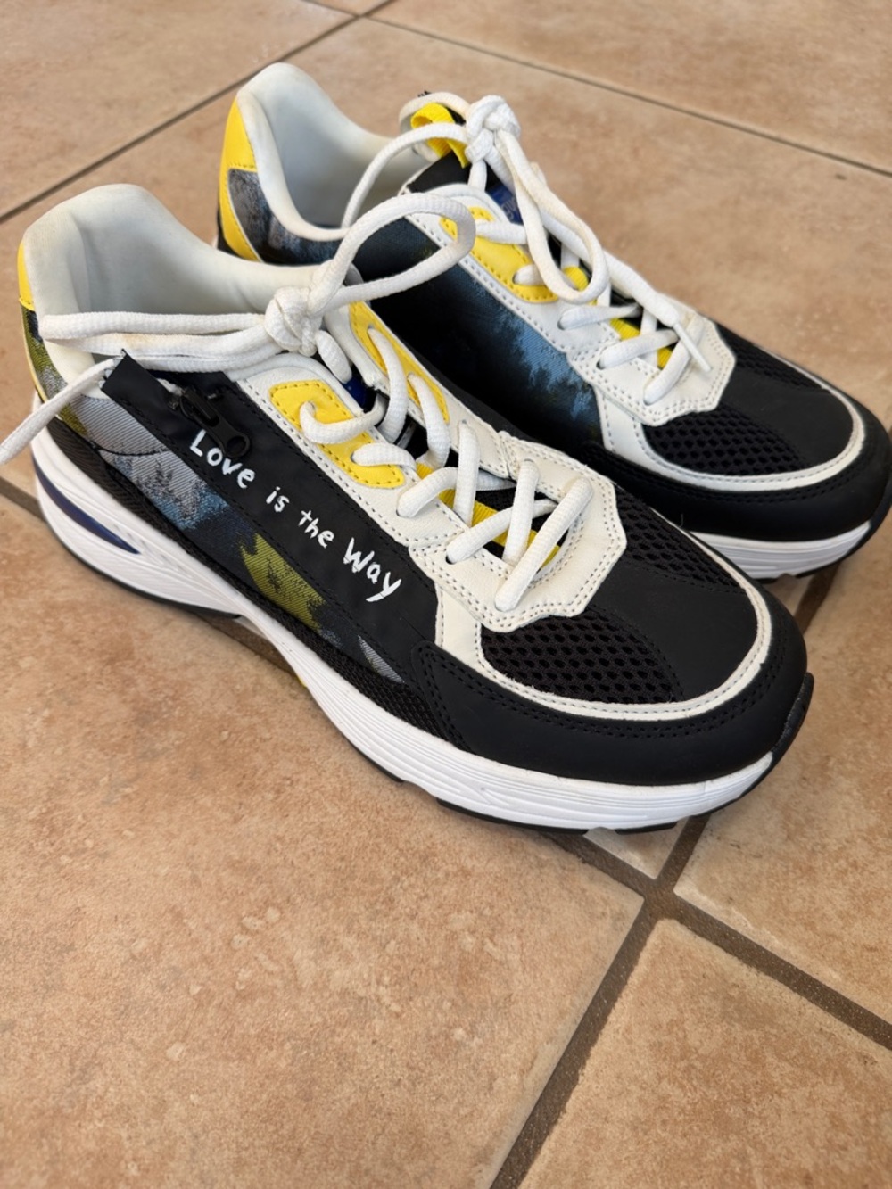 Desigual Moon Zipper Mesh Love is the Way Black & Yellow Athletic Sneakers NWOT